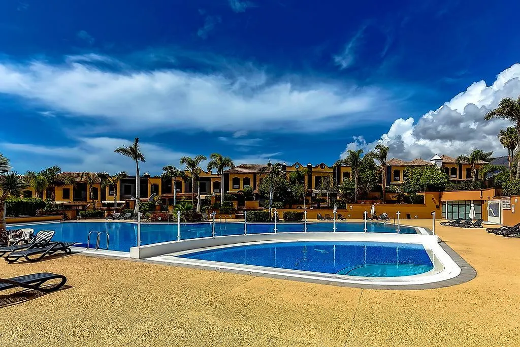 Townhouse In La Duquesa Villa Costa Adeje