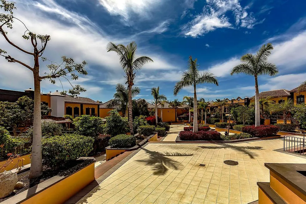 Townhouse In La Duquesa Villa Costa Adeje  0*, Costa Adeje (Tenerife) Spain